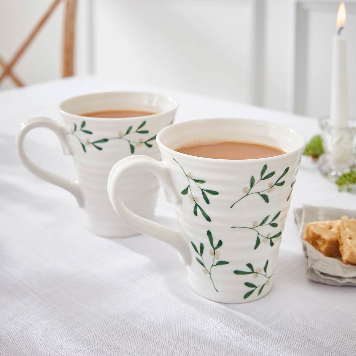 Sophie Conran Mistletoe Set of 2 Mugs image number null